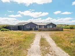 4 Star Holiday Home in Ringkobing