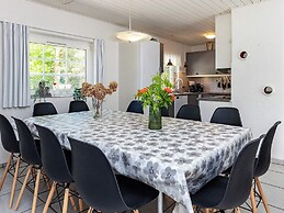 4 Star Holiday Home in Vaeggerlose