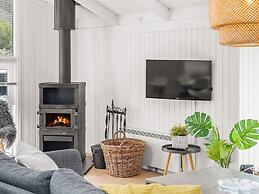 4 Star Holiday Home in Albaek