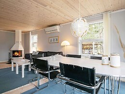 4 Star Holiday Home in Vaeggerlose