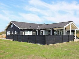 5 Star Holiday Home in Vaeggerlose