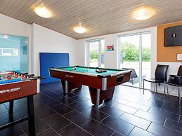 5 Star Holiday Home in Vaeggerlose