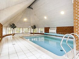 5 Star Holiday Home in Vaeggerlose
