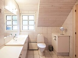 5 Star Holiday Home in Vaeggerlose