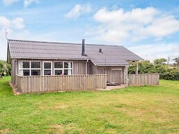 8 Person Holiday Home in Ringkobing