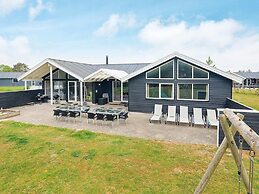 5 Star Holiday Home in Albaek