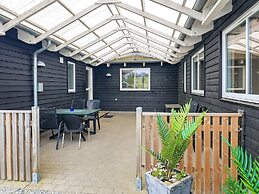 5 Star Holiday Home in Albaek