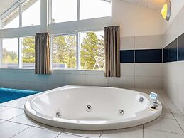5 Star Holiday Home in Albaek
