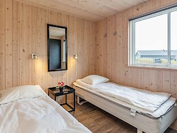 5 Star Holiday Home in Albaek