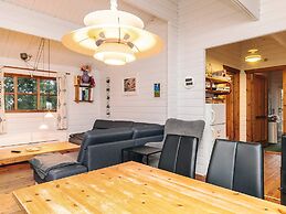 6 Person Holiday Home in Bindslev