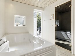 4 Star Holiday Home in Vaeggerlose