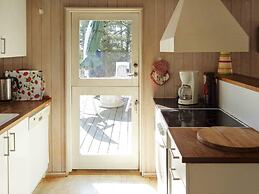 5 Star Holiday Home in Vaeggerlose