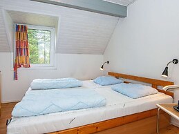 6 Person Holiday Home in Romo