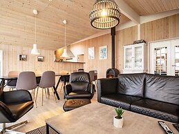 5 Star Holiday Home in Hojslev