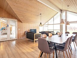 5 Star Holiday Home in Hojslev