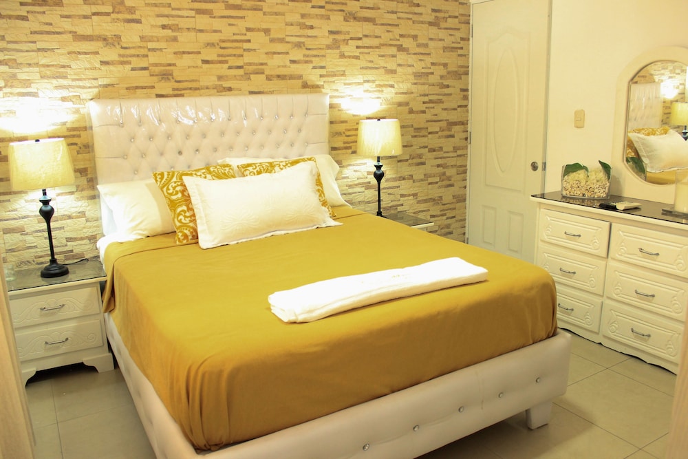 Fully Equipped New 3br Apt dt 2mins To The Beach