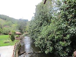 River Front Cabains