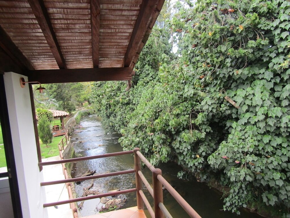 River Front Cabains