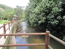 River Front Cabains