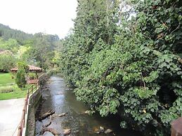 River Front Cabains
