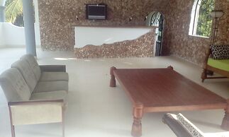 Beach Front Nicky Villa - Watamu Beach