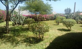 Beach Front Nicky Villa - Watamu Beach