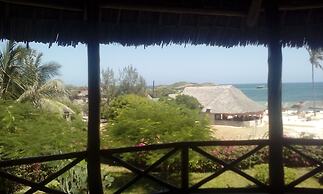 Beach Front Nicky Villa - Watamu Beach