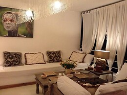 Beach Luxury Apartment On The Beach