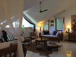 Beach Luxury Apartment On The Beach