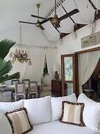 Beach Luxury Apartment On The Beach