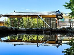 Hu Shan Resort