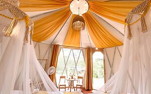 Moc Glamping & Ecohouse