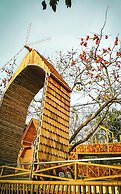 Moc Glamping & Ecohouse
