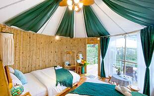 Moc Glamping & Ecohouse