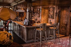 Old House Resort & SPA