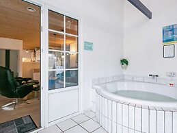 Cozy Holiday Home in Ulfborg near Sea