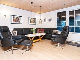 Cozy Holiday Home in Ulfborg near Sea