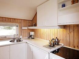 8 Person Holiday Home in Fjerritslev-by Traum