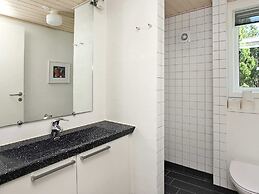 5 Star Holiday Home in Albaek