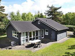 4 Star Holiday Home in Albaek