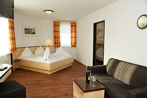 Hotel Alpina