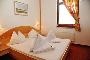 Hotel Alpina