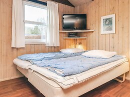 5 Star Holiday Home in Hals