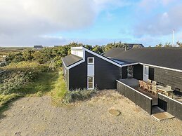 Spacious Cottage in Harboøre With Sauna