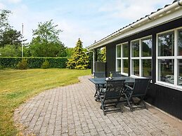 7 Person Holiday Home in Ulfborg