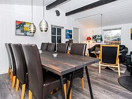 7 Person Holiday Home in Ulfborg
