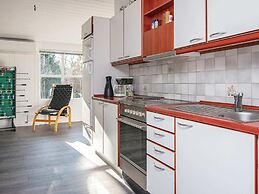 7 Person Holiday Home in Ulfborg