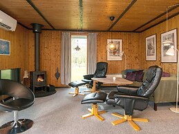 6 Person Holiday Home in Toftlund