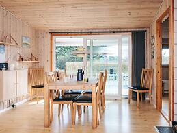 6 Person Holiday Home in Tarm