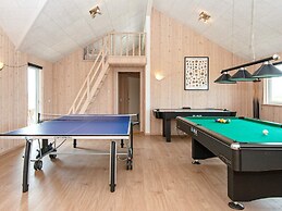 5 Star Holiday Home in Harboore